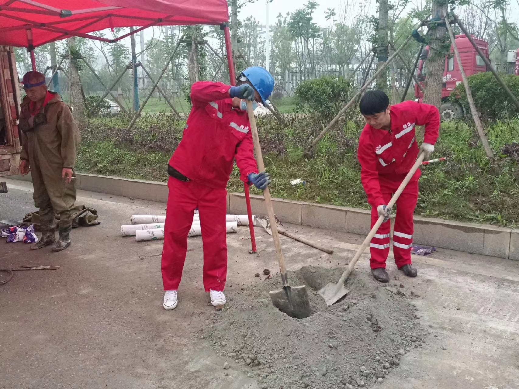 凤凰镇管道疏通哪家好】及时进行市政管道清淤